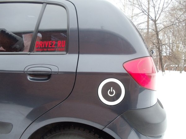 Наклейки ВАЗ 2107 лючок бензобака