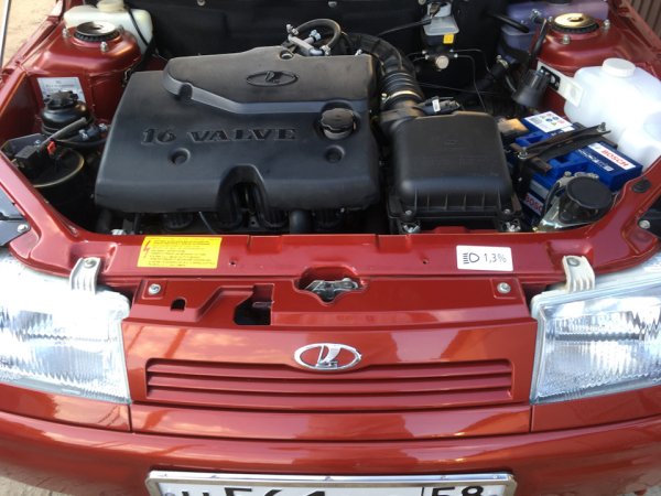 Наклейки под капот ВАЗ 2114