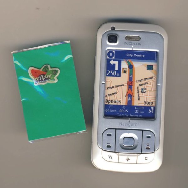 Мигающая наклейка на мобильник