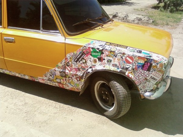 ВАЗ 2107 черно белая