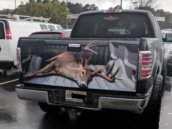 Наклейка на авто лайка