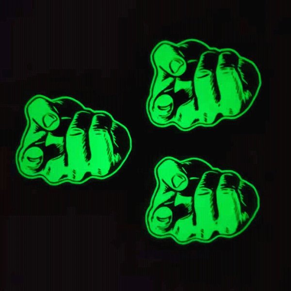Наклейки которые светятся в темноте