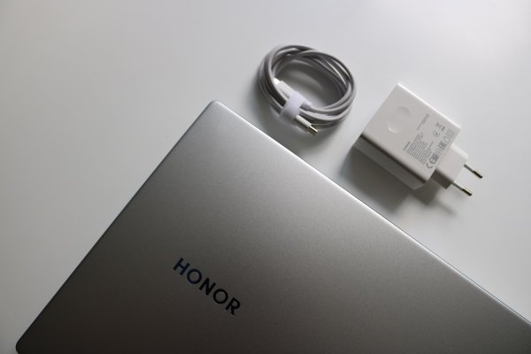 Ноутбук хонор Мэджик бук 14