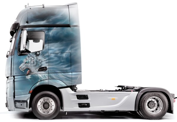 Брендирование кабины тягача