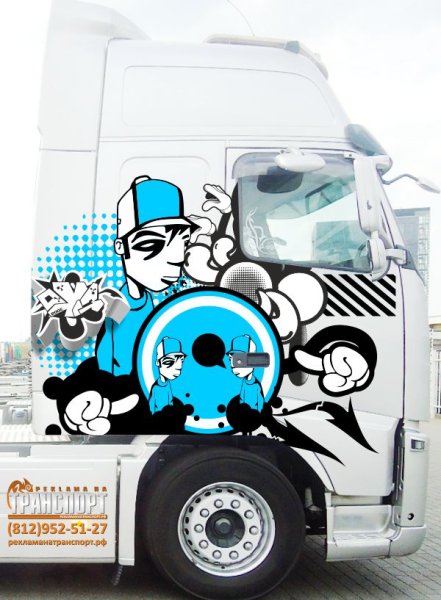 Грузовики с наклейками