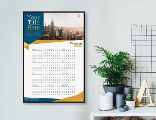 Настенный календарь в интерьере