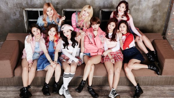 Кей поп группа твайс