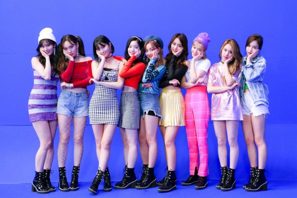Стикеры k Pop twice