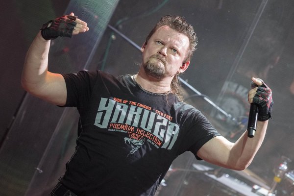 Группа КНЯZZ обложки альбомов