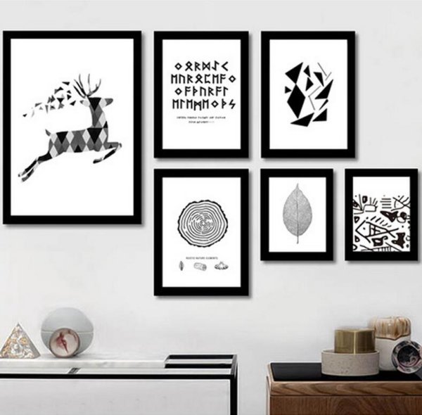 Постер в черной рамке