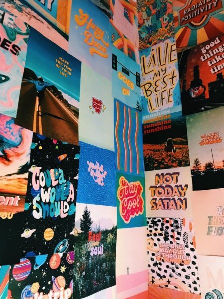 Эстетичные постеры на стену