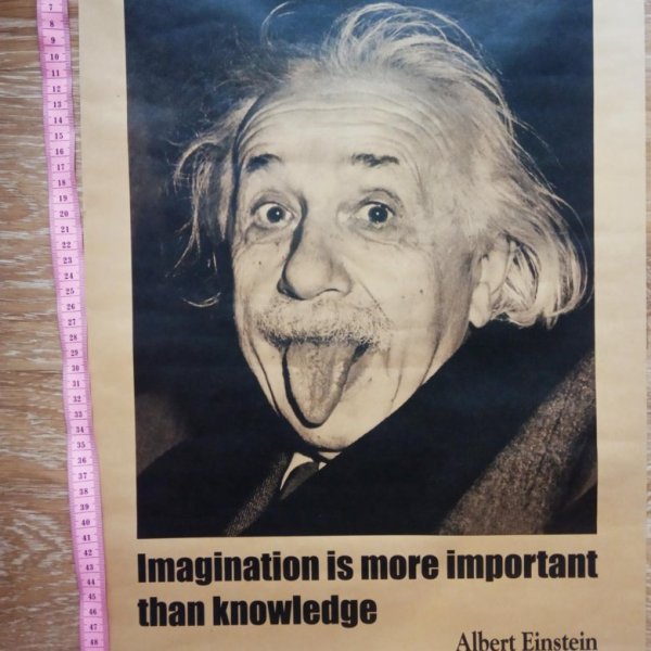 Альберт Эйнштейн плакат по физике