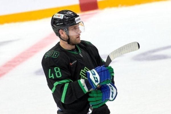 Салават Юлаев флаг