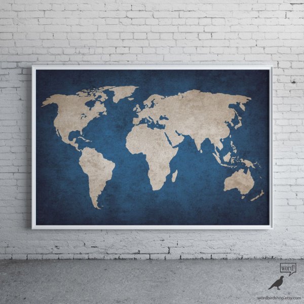 Дизайнерские надписи на стене