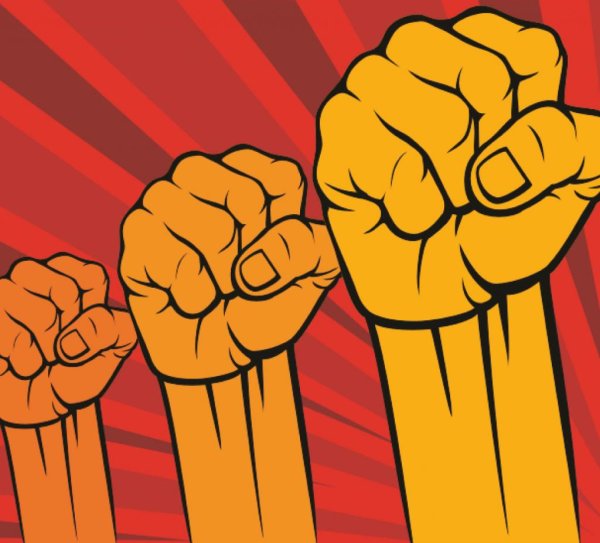 Кулак революции