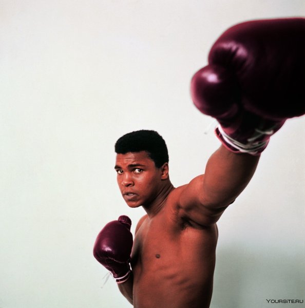 Мухаммед Али в спортзале