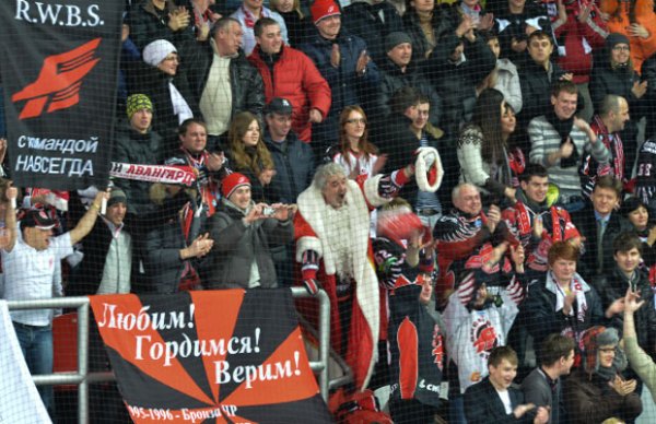 Плакаты болельщиков хоккея