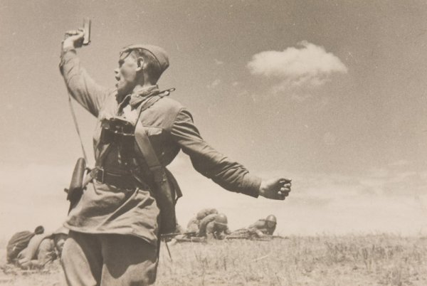 Комбат Макса Альперта, 1942