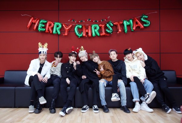 Stray Kids Рождество 2020