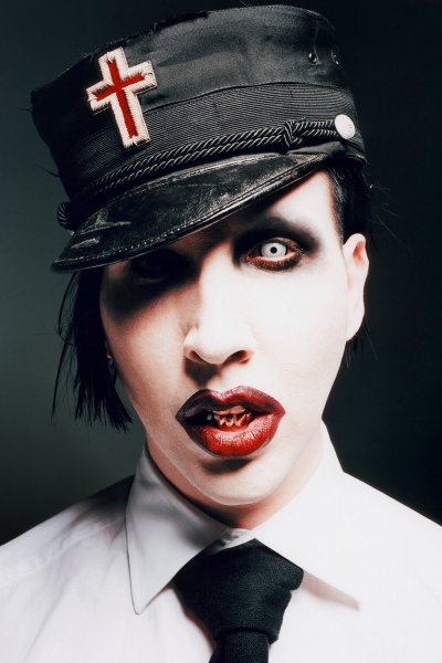 Даша Васнецова Мэрилин мэнсон