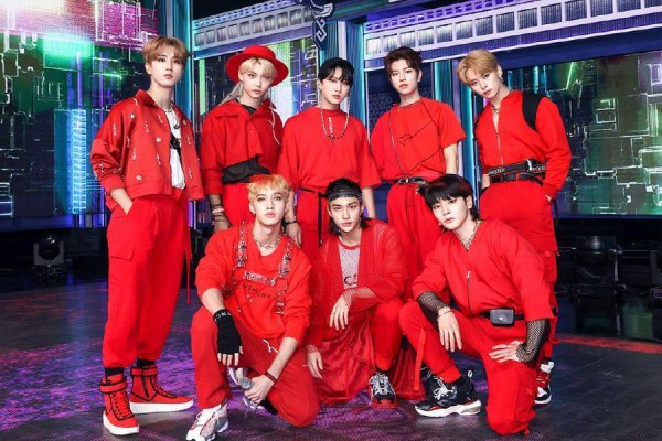 Группа Stray Kids 2022