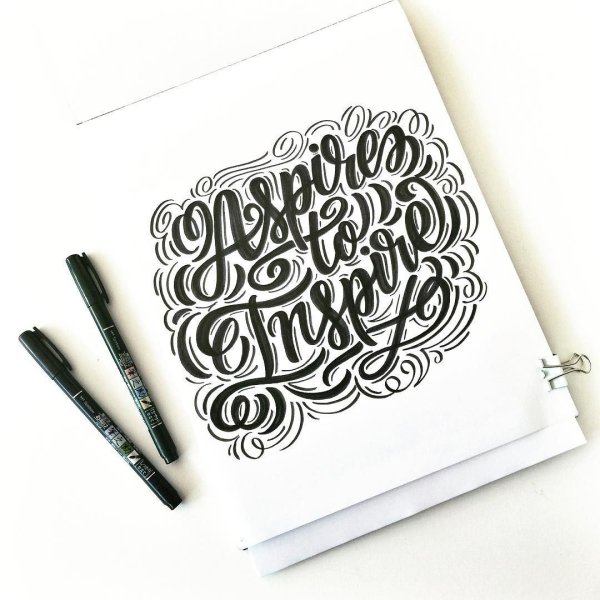 Композиция в стиле леттеринг