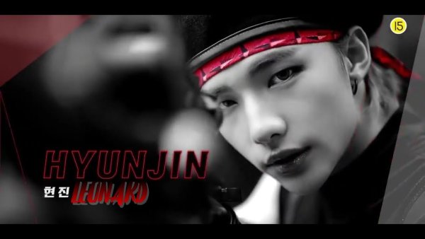 Хёнджин из Stray Kids 2020 Gods menu