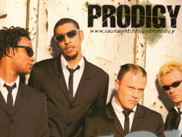 Группа the Prodigy 1990