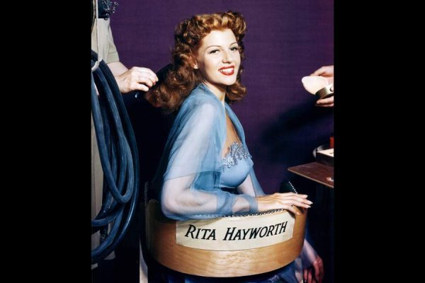 Рита Хейворт плакат побег из Шоушенка