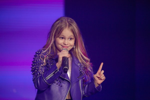 Певица Милана Гогунская