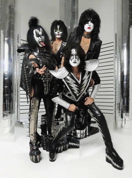 Kiss Destroyer обложка