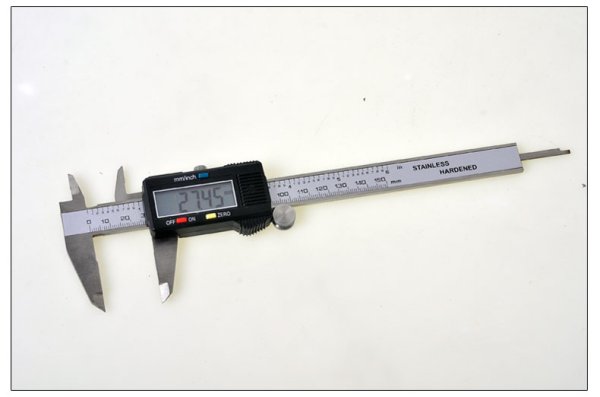 Штангенциркуль цифровой 6" 0-150мм KW-528