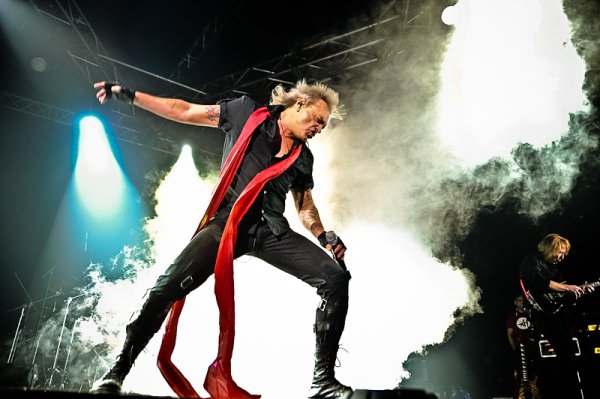 Алиса Кинчев арт