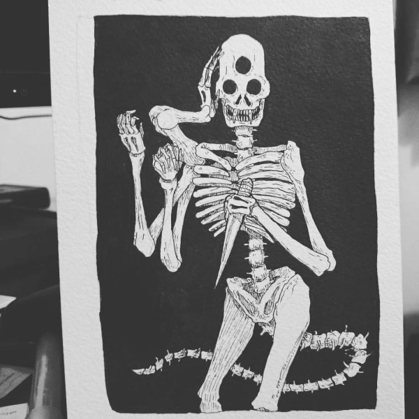 Советские плакаты скелеты