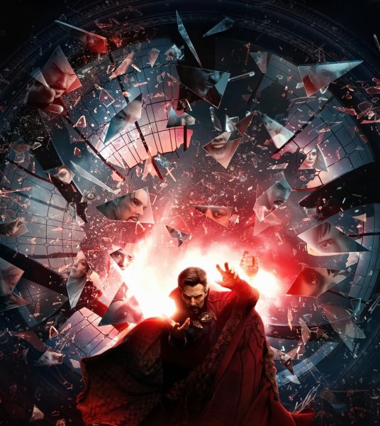 Доктор Стрэндж и Мультивселенная безумия фильм 2022