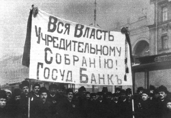 Иллюстрации к поэме 12 блока м. Ларионов