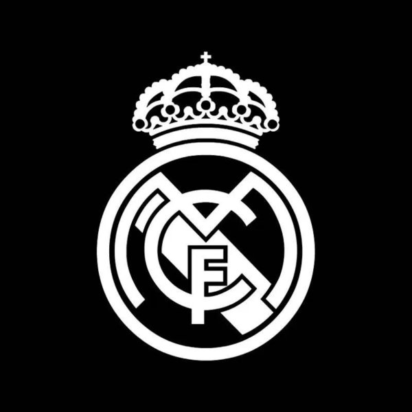 Реал Мадрид эмблема на белом фоне