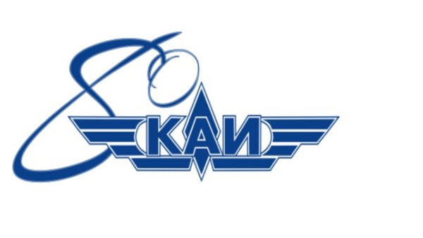 Герб МАИ из бутылок