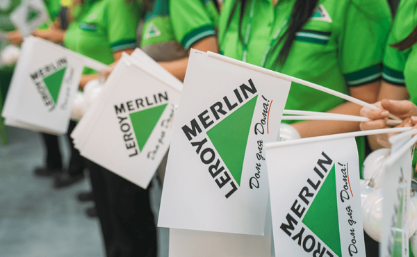 Leroy логотип