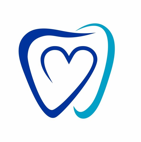 Логотип стоматологической клиники