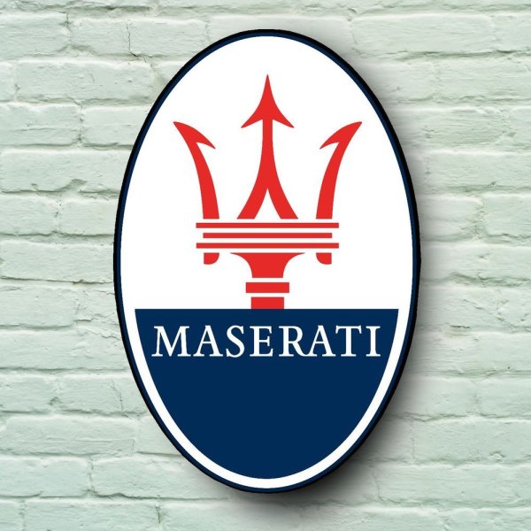 Знак Мазерати эмблема