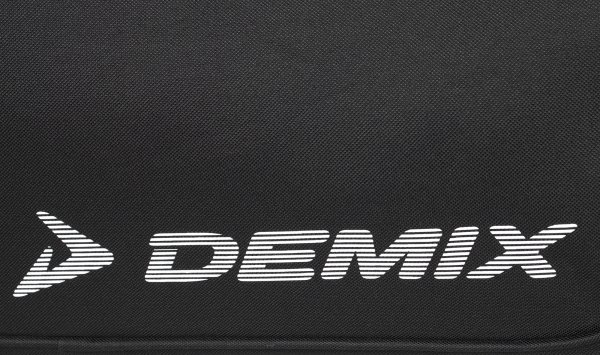 Демикс эмблема