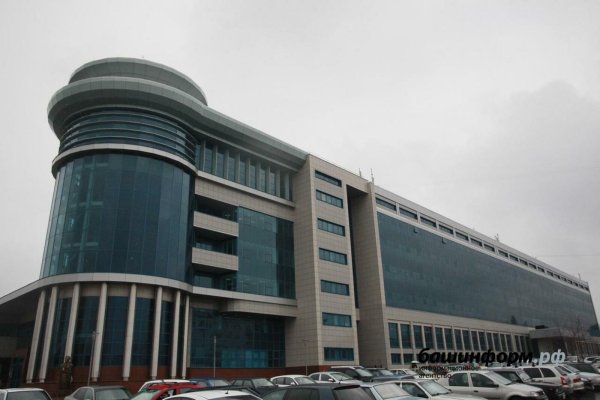 Бюст Гагарина в Уфе