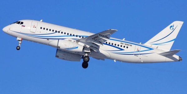 Газпромавиа сухой Суперджет