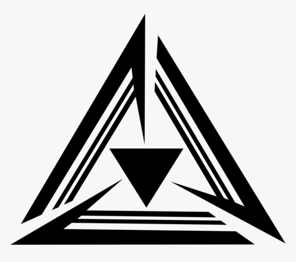 Треугольная эмблема