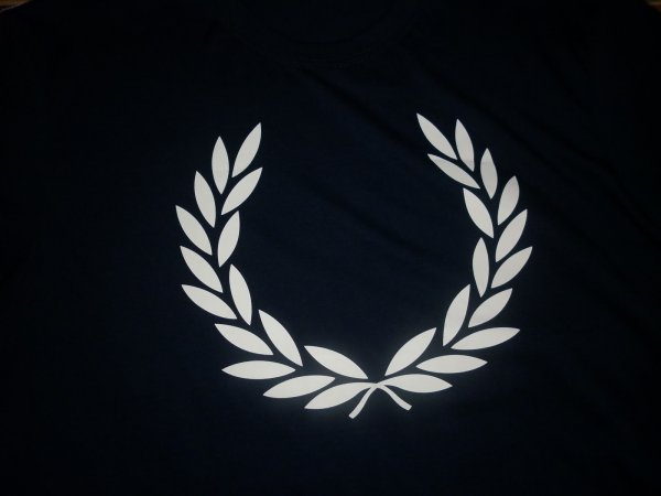 Fred Perry лого