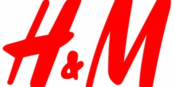 H&M надпись