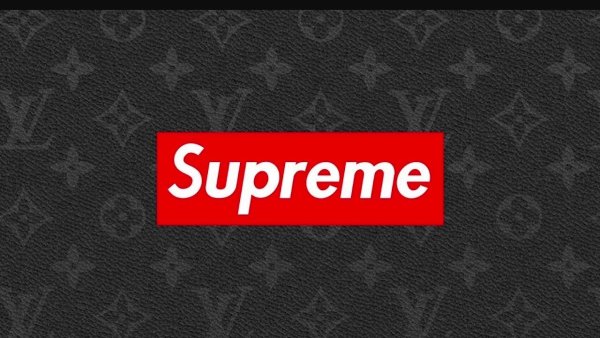 Supreme надпись