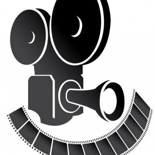 Кинокамера с пленкой