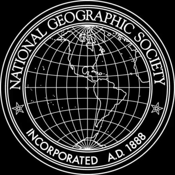 Логотип телеканала Nat geo Wild